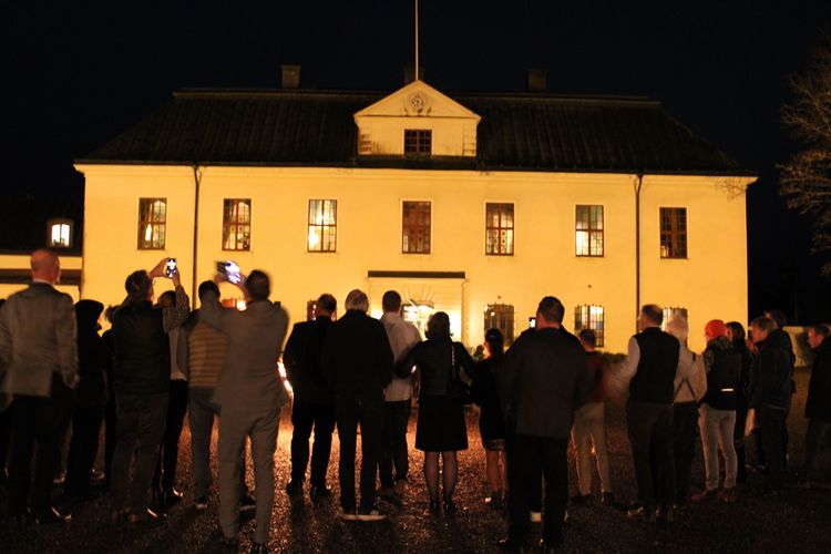 Konferens & fest – bild 1